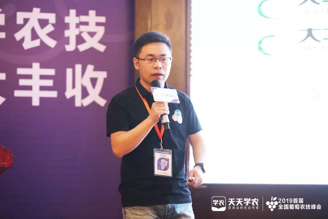 dfb3bf4a5717a273a352163e46ba1525