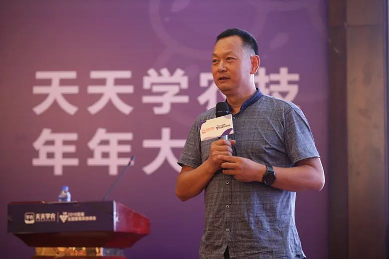 e0e3e543a94e6aaa64157d9863466214