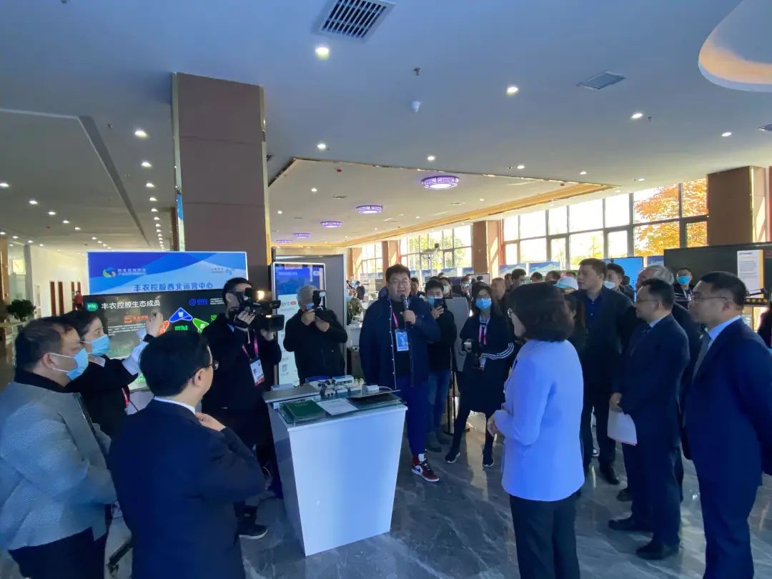 409bf08e62dbbfde7c978c801d7381e0