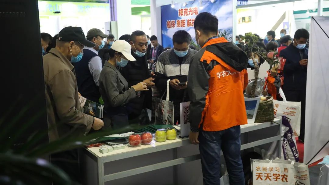 445cb5439749ef4c2e2c9725f7affceb