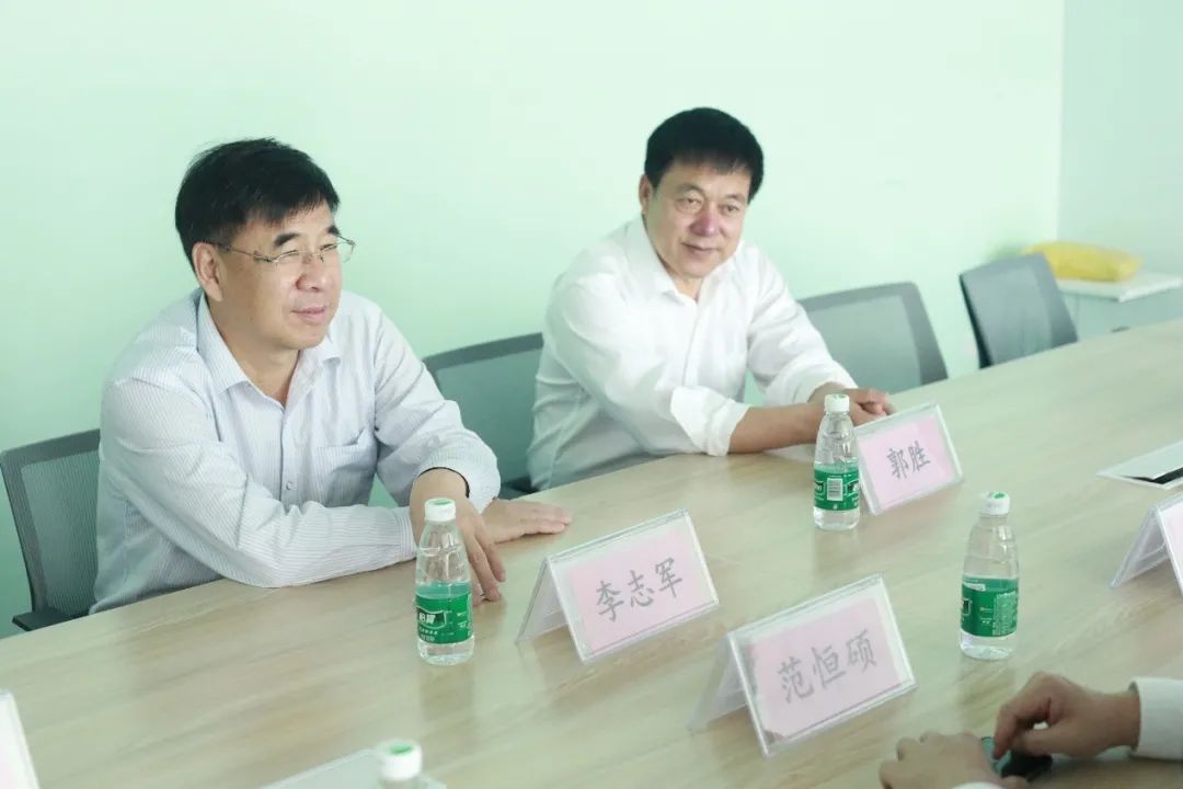 efc93bb146f2baefec1c2eafa9d29005