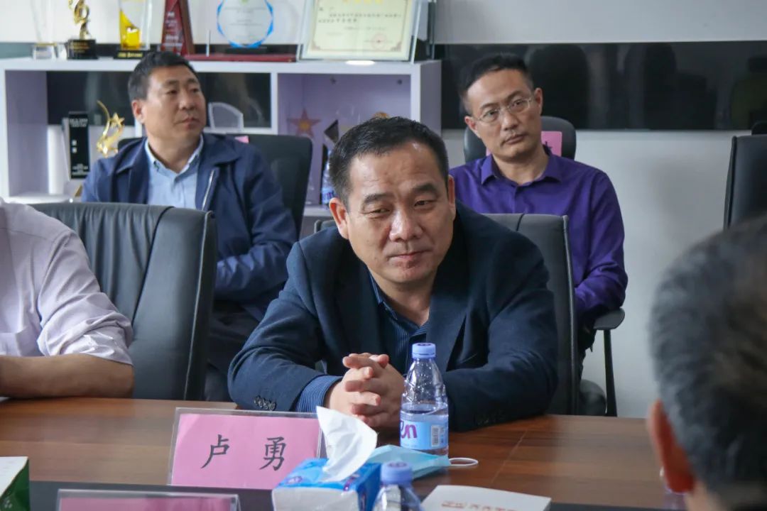 ae2a42ef0583774db7e8d1b8b714832a