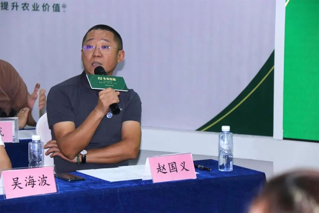 4f9b402b318e7d9dac61c84effd9ba9c