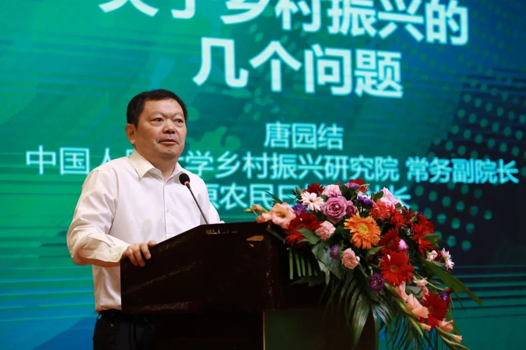 df9c105a95186657e2b9c7e8fc9adcbe