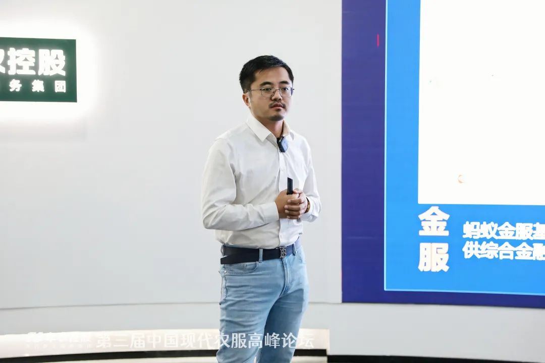 38bd87e51dfeed16e54b29e11e3361c5