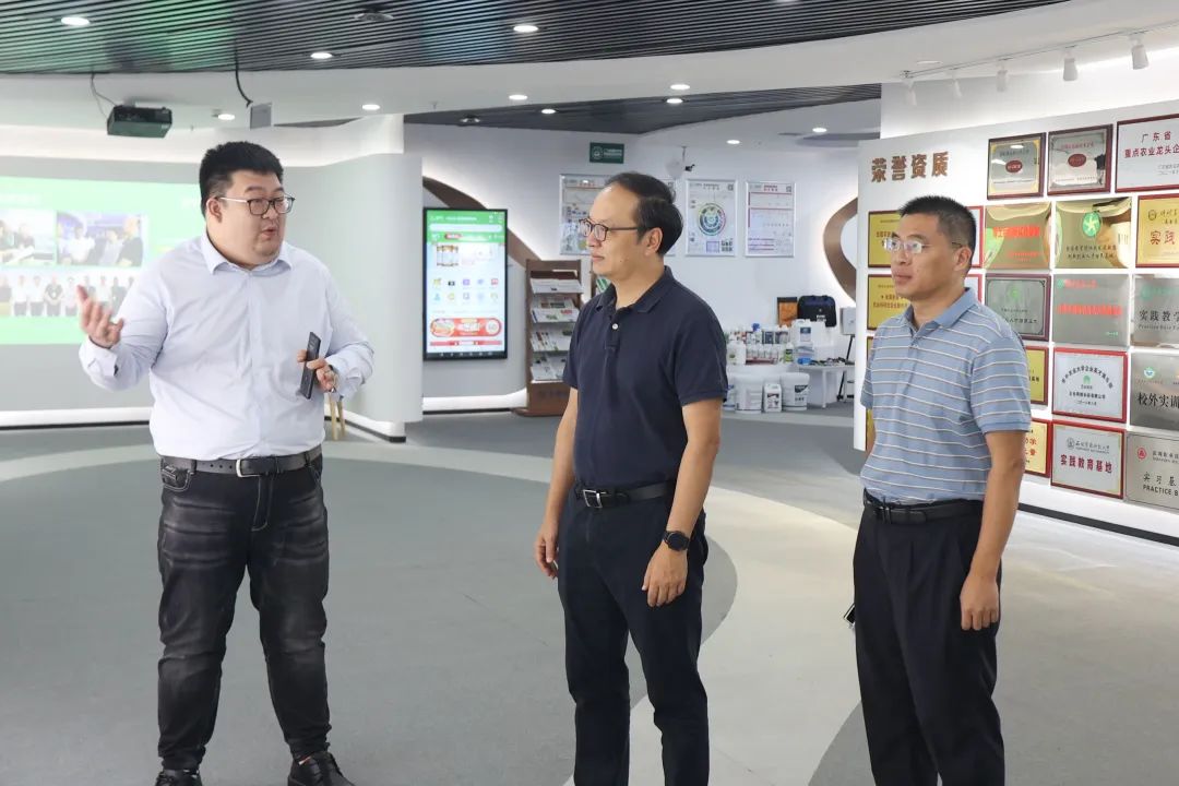 da2e33d15f4589b07cf9335b8b8753be