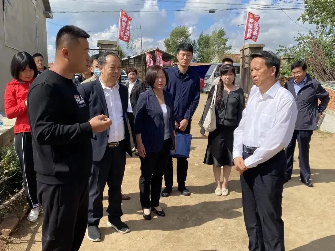 5d4a37aedcaf1fb5f17b1a5f774a4c64