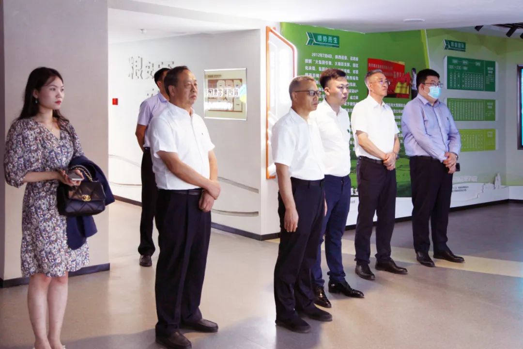 bfc358075e800d36cd2752b8f7def33d