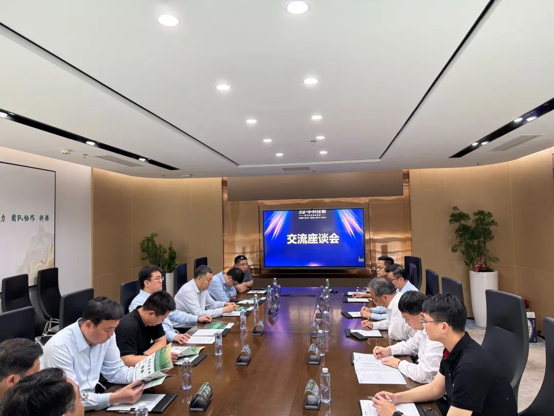 8091b2bc98e6bc6bff6c235e857682b3