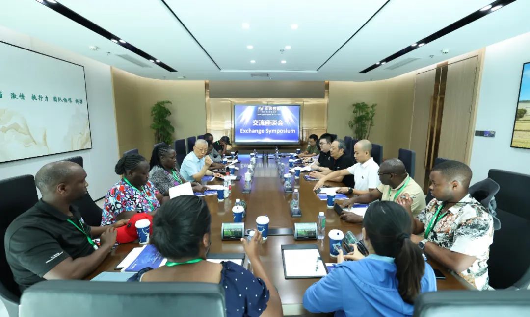 fb795e0aafd0a69965a4c00aa0a1dcda