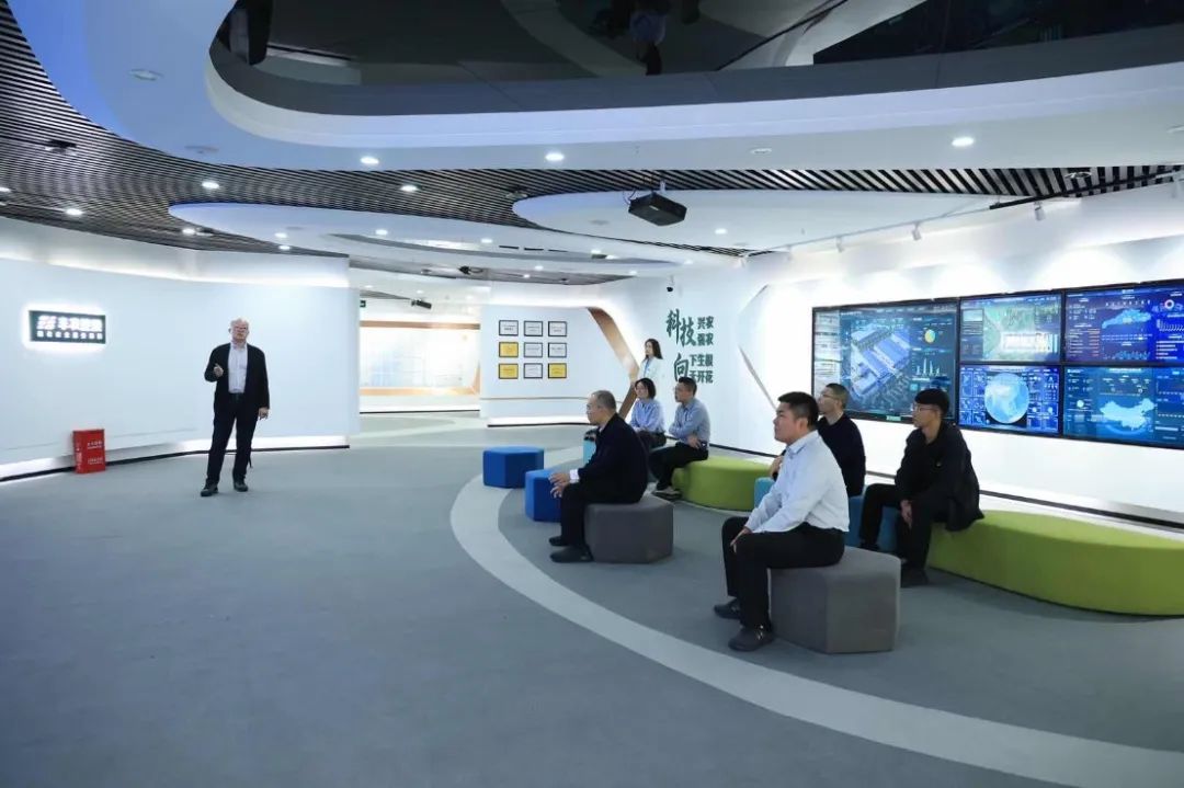 10b1fb366e8a2069ba68a30de5970306