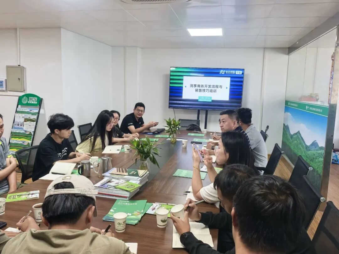 40ef13e5a4a96d4f3bf05f798f2641d0