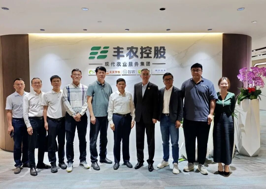 0c71d9c5ecb5c1ea61a96f5be802e8d3