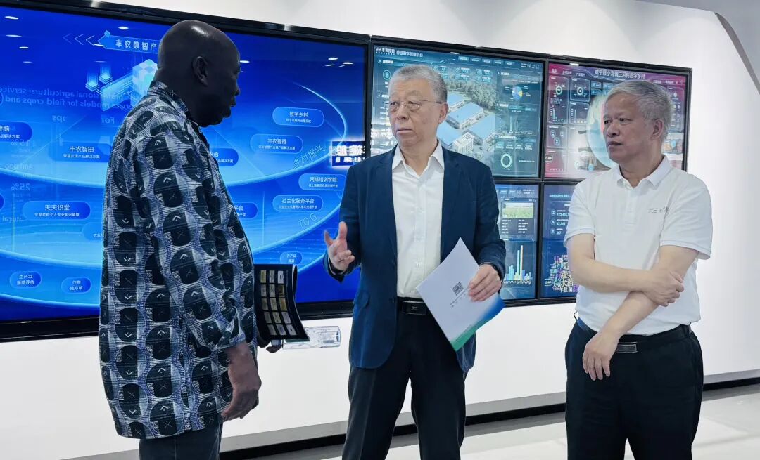 d949786499a138371f0b5ff8344dd351